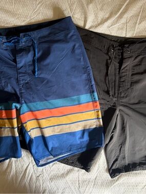 Patagonia bundle of 2 men’s Boardshorts